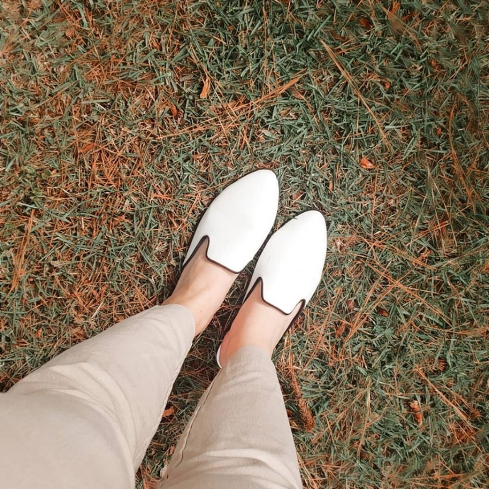 Sunny Days Mules: White
